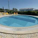 Sweet Oasis Parque T3 דירה
